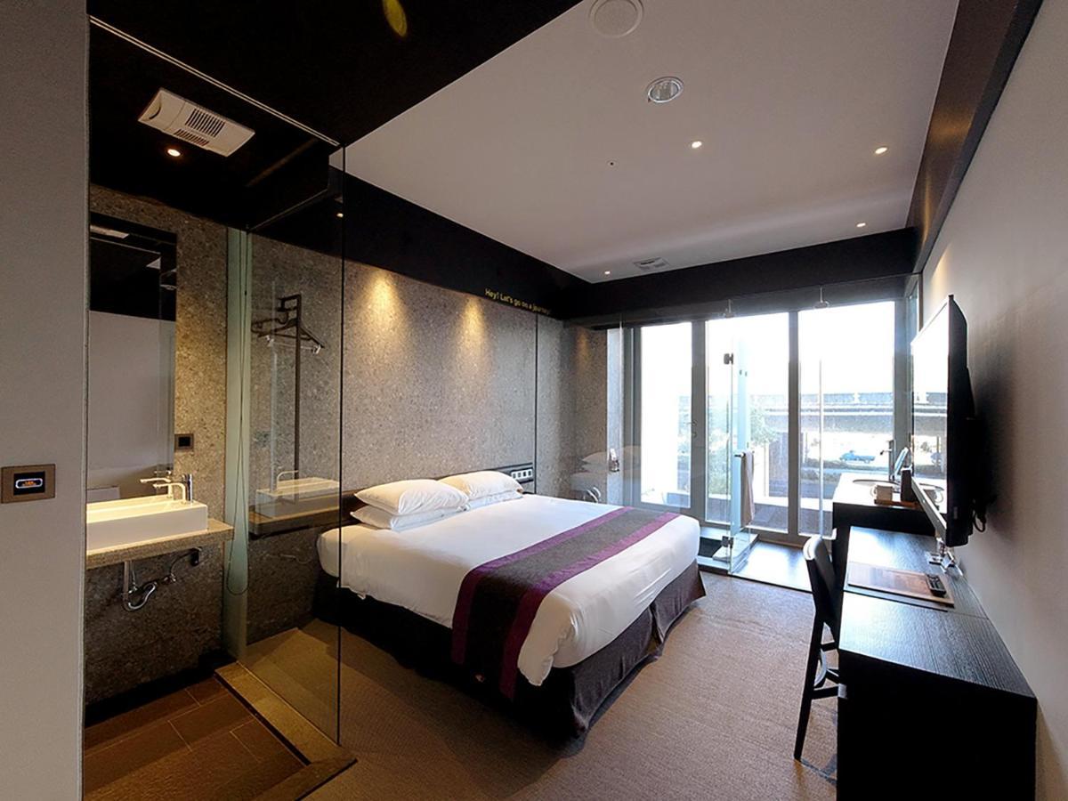 Royal Roi Hotel Taichung Exteriör bild